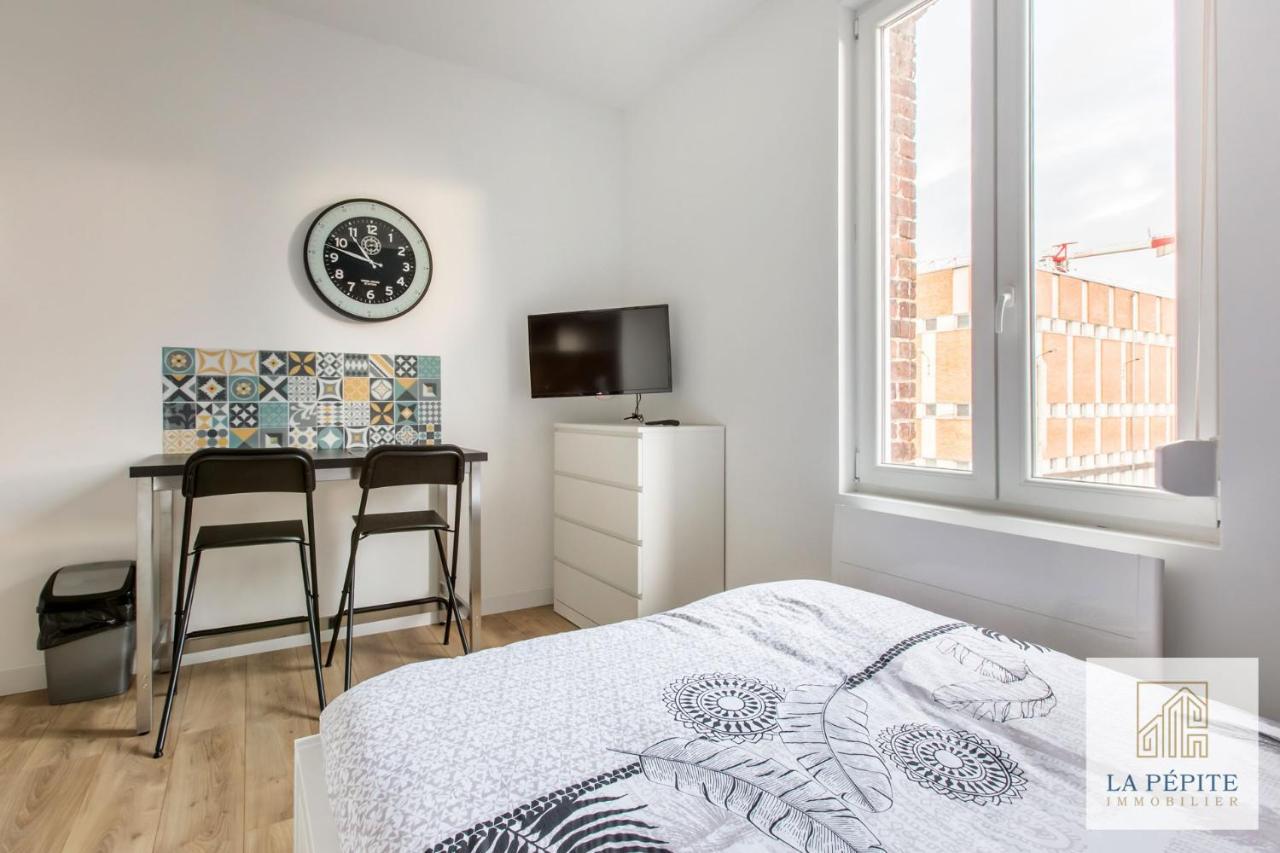 Residence Pasteur Валенсиен Екстериор снимка